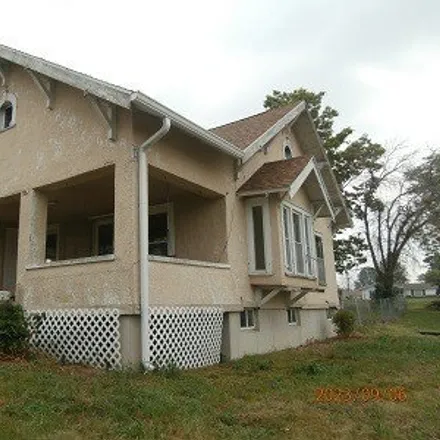 Buy this 3 bed house on 466 27th Street in Unionville, MO 63565