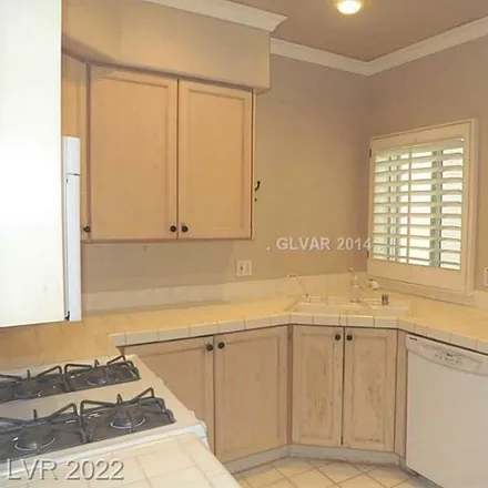 Image 6 - 7612 Valley Green Drive, Las Vegas, NV 89149, USA - Townhouse for rent