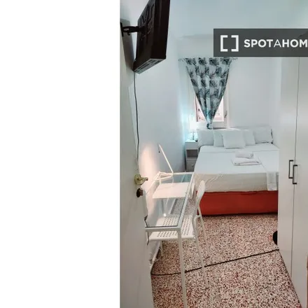 Rent this 3 bed room on Carrer de la Font d'en Canyelles in 08001 Barcelona, Spain