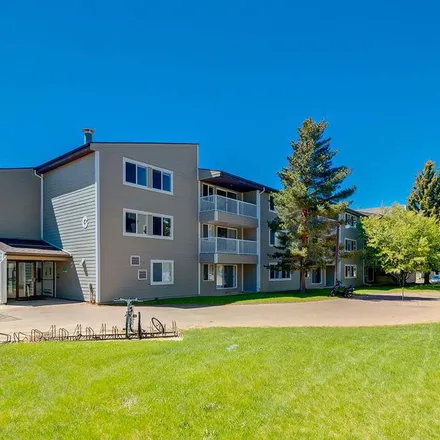 Rent this 1 bed apartment on Berkeley Place W in Lethbridge, AB T1K 6X4