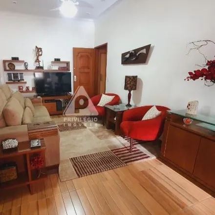 Buy this 3 bed apartment on Praia do Flamengo 192 in Flamengo, Rio de Janeiro - RJ