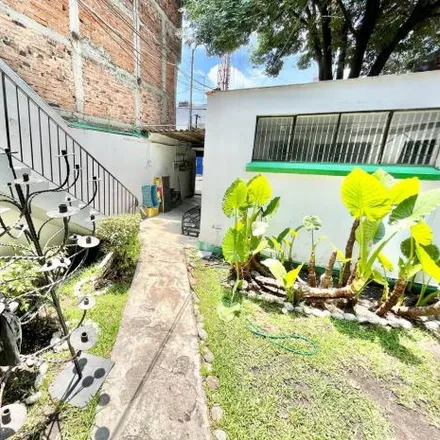 Buy this studio house on Calle Itzolinque 19 in Coyoacán, 04320 Mexico City