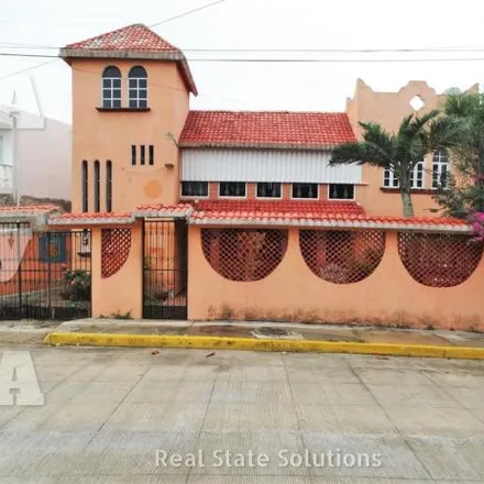 Buy this 6 bed house on Calle Tauch in Smz 25, 77509 Cancún