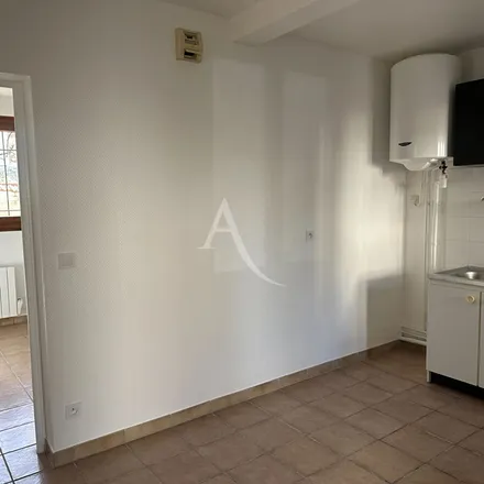 Rent this 1 bed apartment on 8 Allée de la Picarde in 95680 Montlignon, France