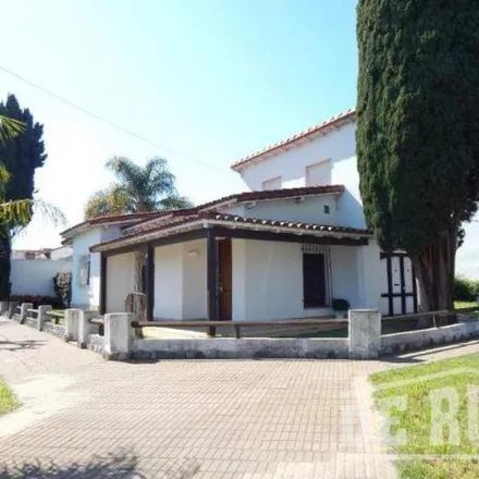 Image 1 - Beruti 2898, Quilmes Oeste, B1879 ETH Quilmes, Argentina - House for sale