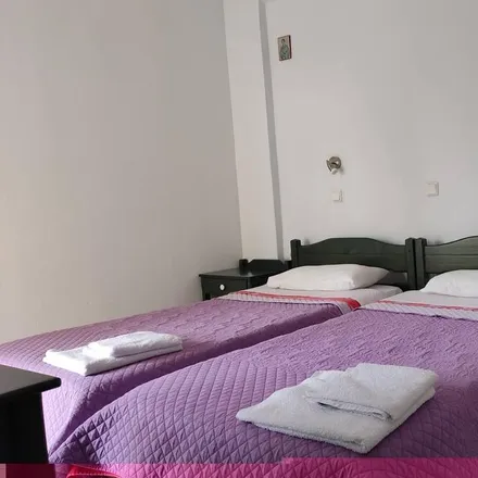 Rent this 1 bed apartment on Áyioi Apóstoloi in Nomarchía Anatolikís Attikís, Greece