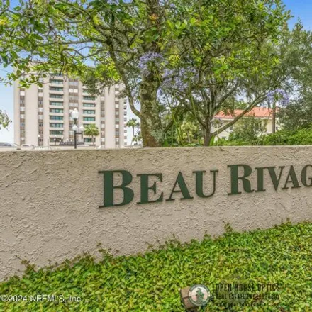Buy this 3 bed condo on unnamed road in Jacksonville, FL 33205