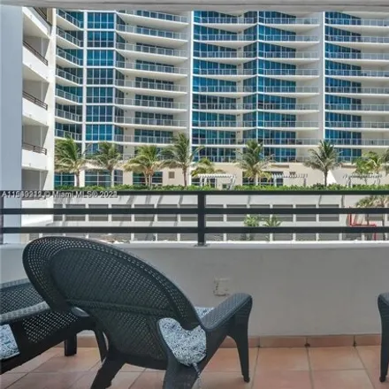 Image 4 - 3439 South Ocean Drive, Beverly Beach, Hollywood, FL 33019, USA - Condo for rent