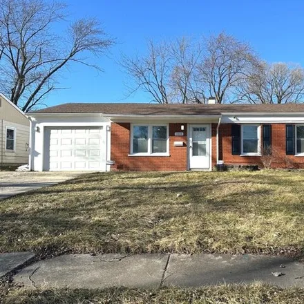 Buy this 3 bed house on 2101 217th Street in Sauk Village, Bloom Township