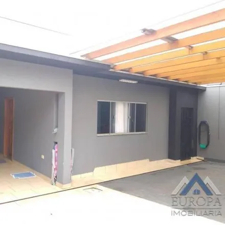 Buy this 3 bed house on Rua Antônio Pelegrinelli in Coliseu, Londrina - PR