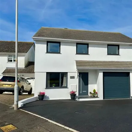 Buy this 4 bed house on 63 St John's Road in Plymouth, PL9 9SR