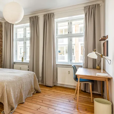 Rent this 3 bed room on Øresunds Mini Marked in Øresundsvej, 1441 København K