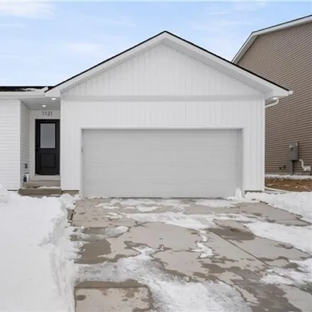 Buy this 3 bed house on 20th Street Southwest in Altoona, IA 50009
