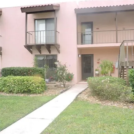 Buy this 2 bed condo on 188 La Casa in Highland Park, Polk County