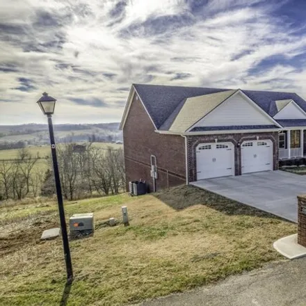 Buy this 5 bed house on 392 Dallas Drive in Hustonville, Lincoln County