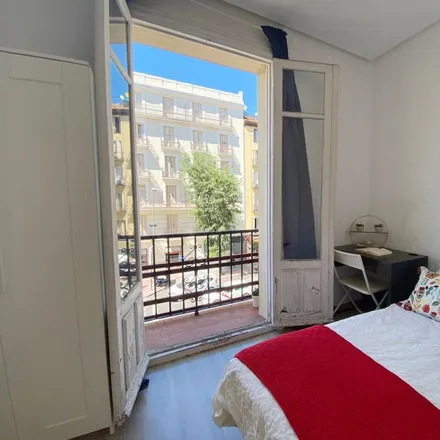 Rent this 8 bed room on Madrid in Glorieta de Quevedo, 7
