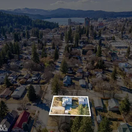 Buy this studio house on 274 South 14th Street in Coeur d'Alene, ID 83814