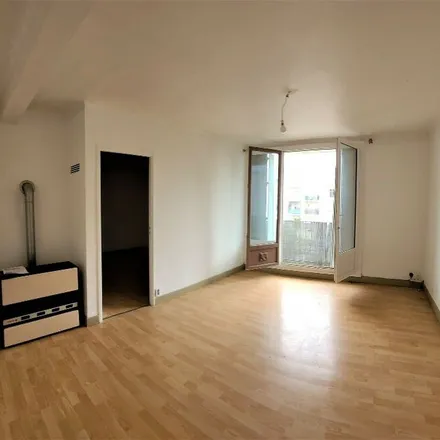 Image 2 - 35 Rue de la République, 13200 Arles, France - Apartment for rent
