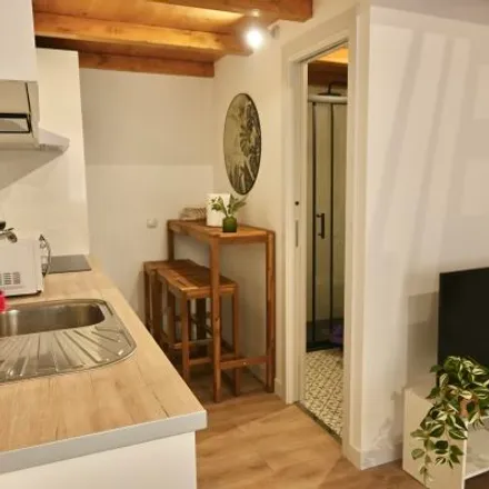 Image 7 - Calle del Monte Perdido, 35, 28053 Madrid, Spain - Apartment for rent