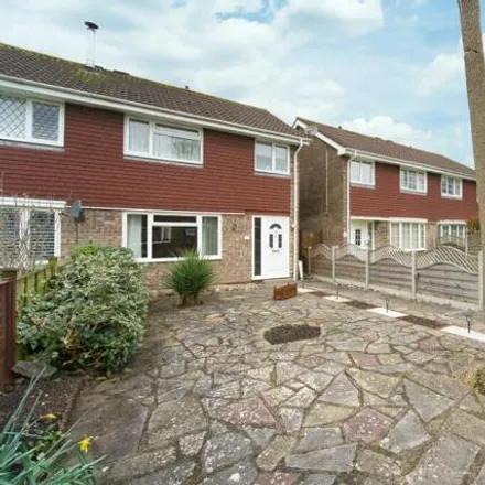 Buy this 3 bed duplex on Snowberry Close in Worle, BS22 6SL