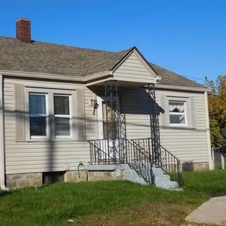 Buy this 2 bed house on 3308 East 14th Street in Irvington, Muncie