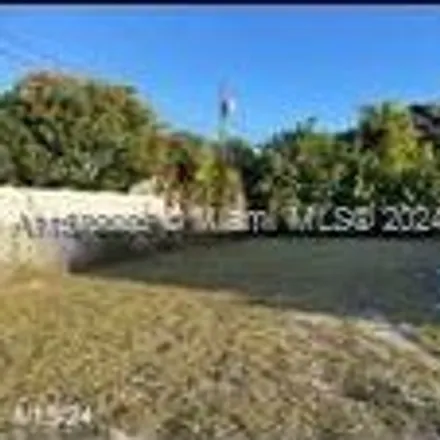 Image 3 - 1304 Northwest 19th Avenue, Fort Lauderdale, FL 33311, USA - House for sale