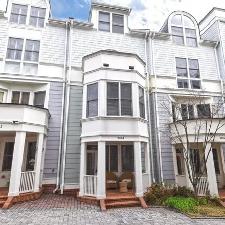 Rent this 4 bed townhouse on 2084 North Oakland Street in Arlington, VA 22207