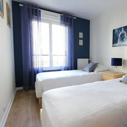 Image 2 - 77700 Serris, France - Apartment for rent