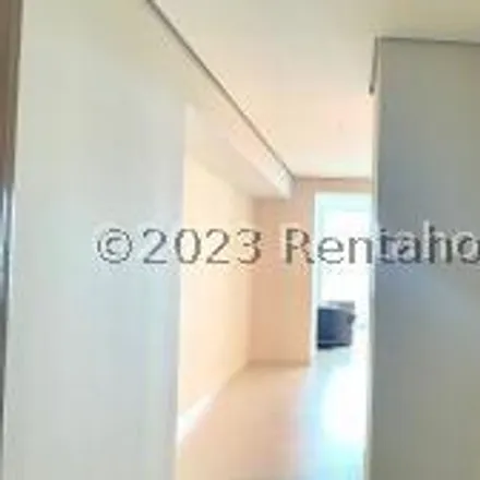 Rent this 1 bed apartment on Romain Sport Center in Avenida de la Rotonda, Parque Lefevre