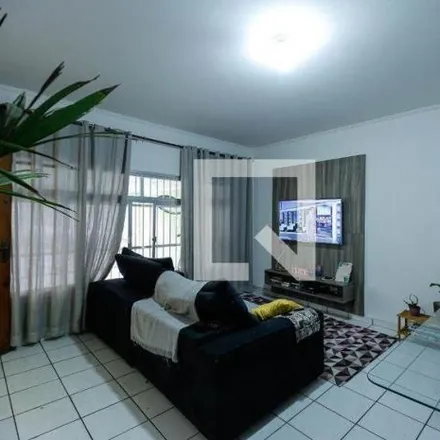 Buy this 3 bed house on Rua João Vieira de Carvalho in Vila Alpina, São Paulo - SP