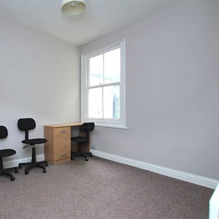 Image 6 - 21 Lewes Road, Brighton, BN2 4AD, United Kingdom - House for rent