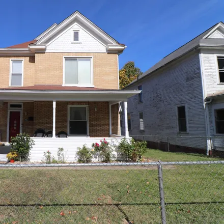 Buy this 3 bed house on 1852 12th Avenue in Huntington, WV 25701