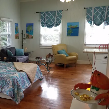 Rent this 1 bed apartment on Zing Title in Northeast 1st Avenue, Delray Beach