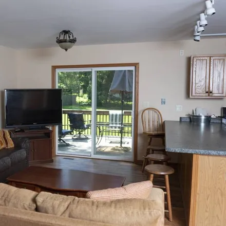 Rent this 3 bed house on Williams Bay in WI, 53191