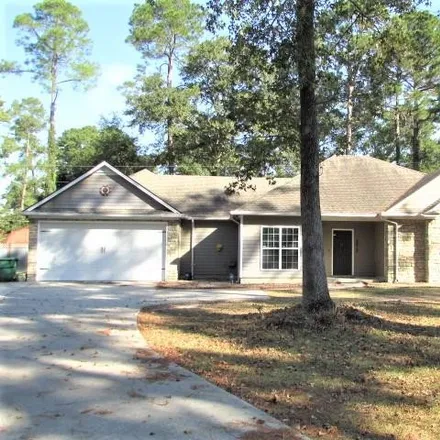 Buy this 4 bed house on 2612 Jerry Jones Drive in Valdosta, GA 31602