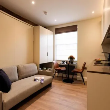 Image 2 - Charing Cross, London, SW1A 2DX, United Kingdom - Apartment for rent