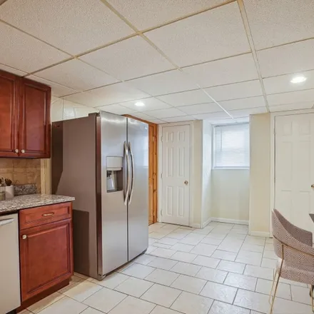 Image 4 - 233 Boston Avenue, North Arlington, NJ 07031, USA - Apartment for rent