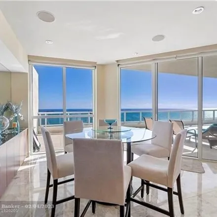 Image 7 - 3033 Poinsettia Street, Fort Lauderdale, FL 33316, USA - Condo for sale