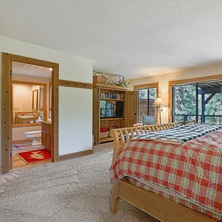 Image 4 - Tahoe City, CA, 96145 - Townhouse for rent