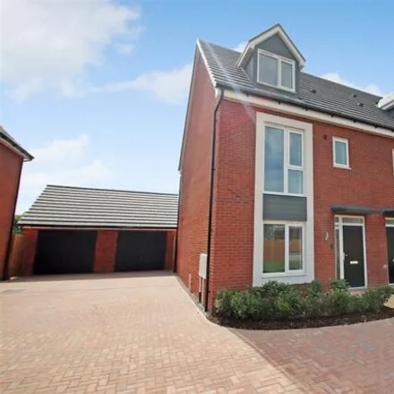 Buy this 4 bed duplex on 404 Uttoxeter Road in Blythe Bridge, ST11 9QA