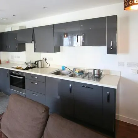 Image 7 - Cabot Close, London, CR0 4BW, United Kingdom - Apartment for sale