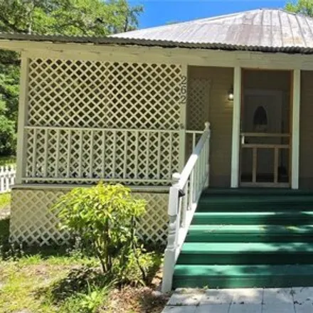 Rent this 3 bed house on 201 Beale Street in Brooksville, Hernando County