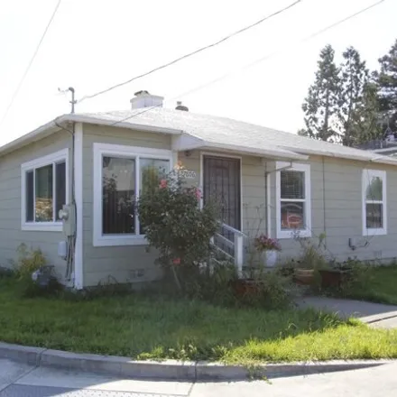 Buy this 3 bed house on 27606 East 11th Street in Sorenson, Hayward