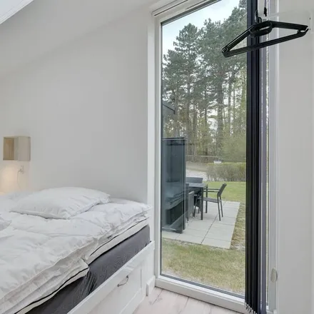 Rent this 1 bed apartment on 4873 Væggerløse