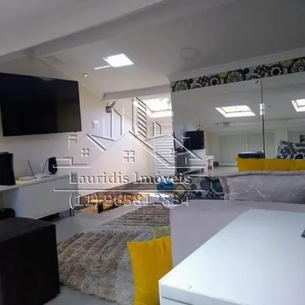 Buy this 2 bed house on Via Cerejeiras in Vila Doutor Cardoso, Itapevi - SP