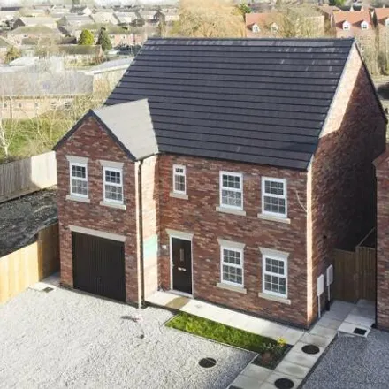 Buy this 5 bed house on St Aiden Close in Market Weighton, YO43 3HE