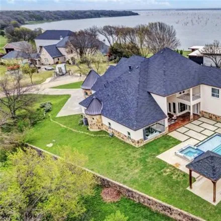 Buy this 7 bed house on 199 Peninsula Drive in Rockwall County, TX 75089