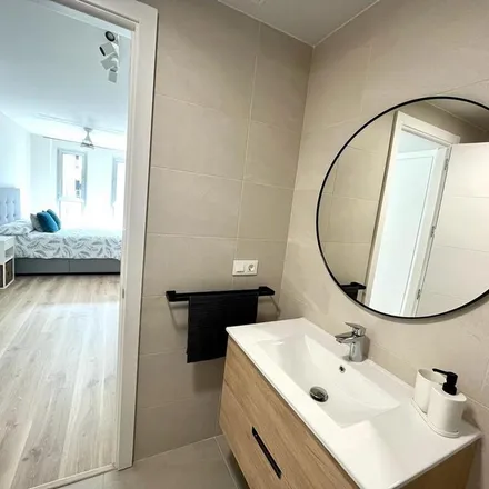 Image 2 - GC-2, 35010 Las Palmas de Gran Canaria, Spain - Apartment for rent