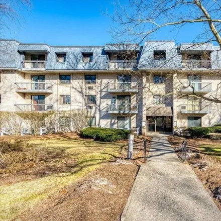 Buy this 2 bed condo on 85 Commons Drive in Shrewsbury, MA 01536