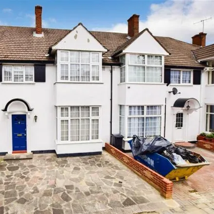 Buy this 3 bed townhouse on Hatley Avenue in London, IG6 1EG